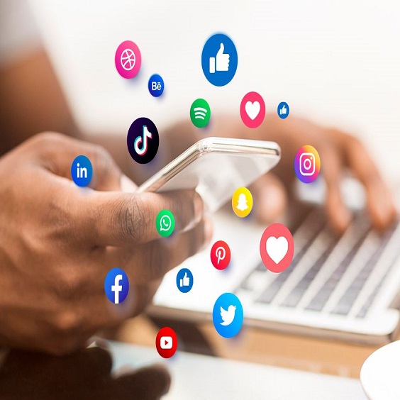 REDES SOCIALES
